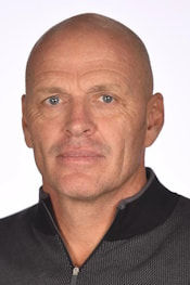 Assistant Coach Alex Hicks